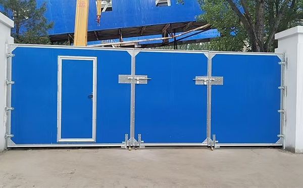 贺兰工业平开门