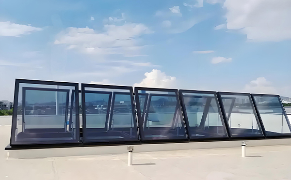 贺兰排烟窗有效面积计算方法与应用